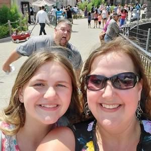 Meet your Posher, Kimberly